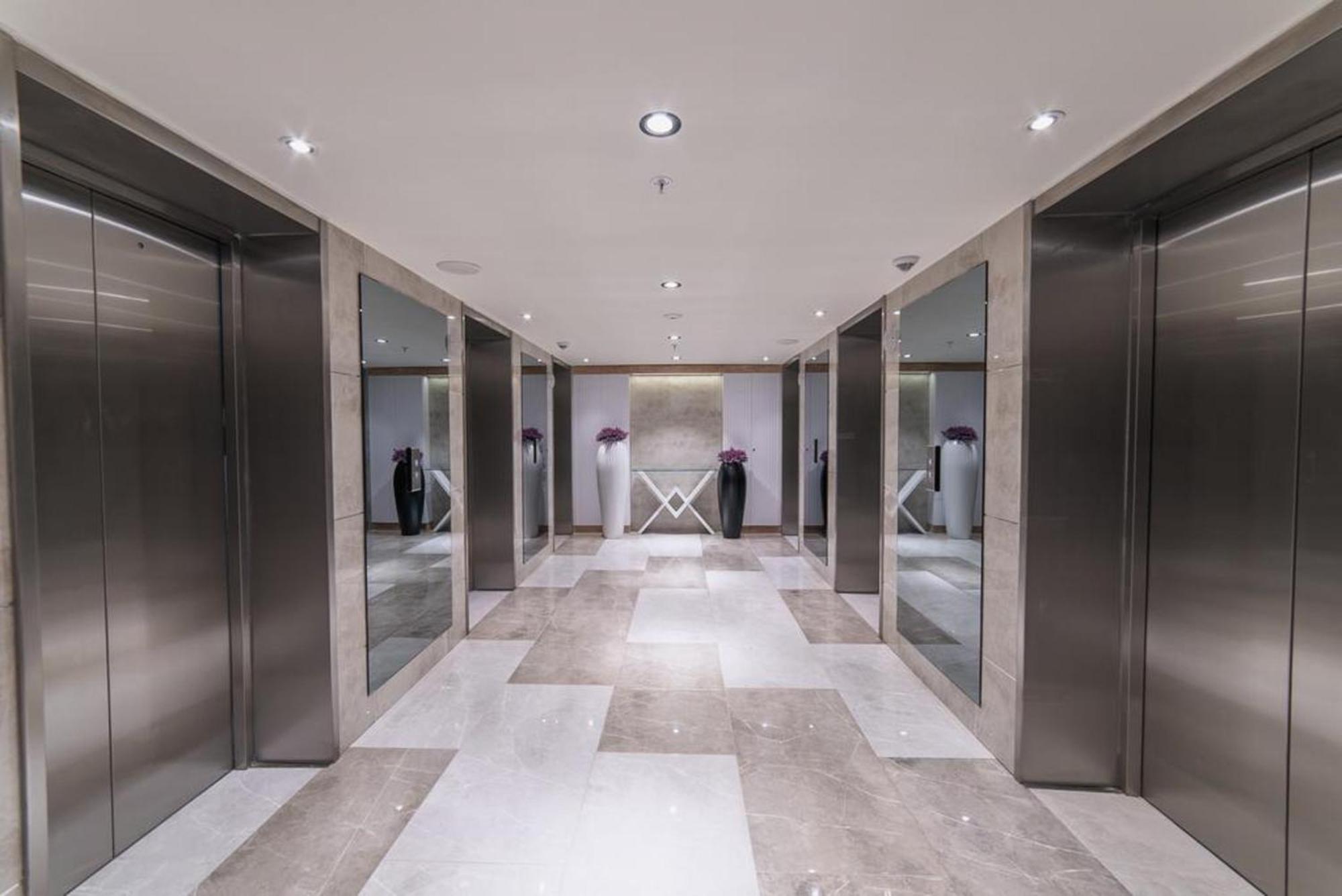 Ferienwohnung Orbi City Twin Towers Batumi Exterior foto